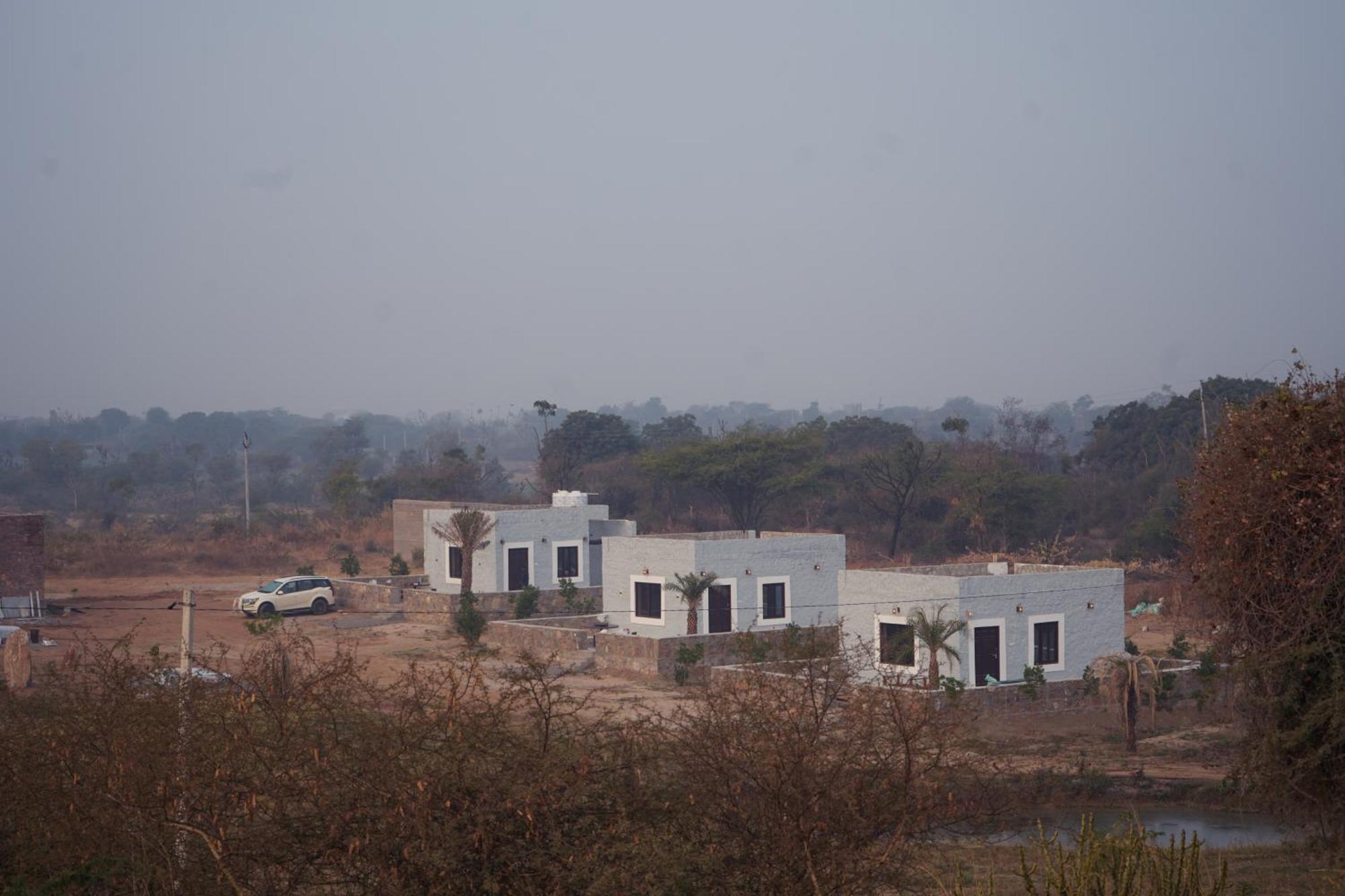 Jawai Wildlife Safari Camp Bed & Breakfast Nana Bagian luar foto